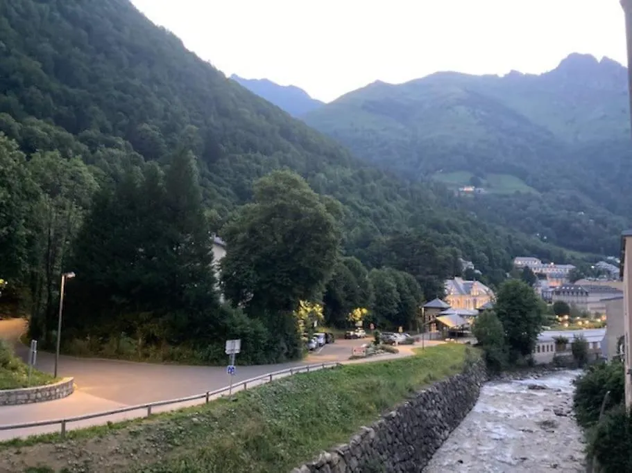 Le 38 Authentique & Chaleureux Lejlighed Cauterets Frankrig